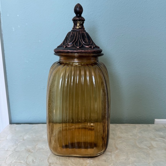 Amber Glass Jar with Ornate Lid - Picture 3 of 7
